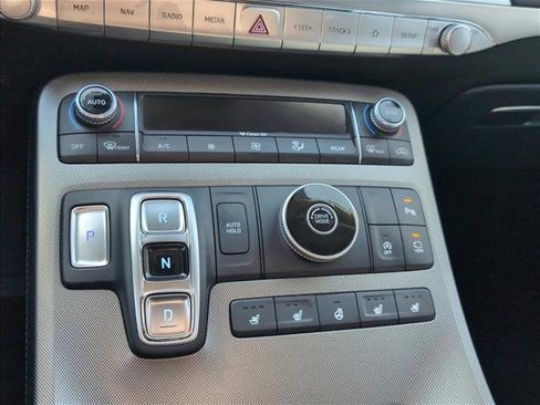 Used 2021 Hyundai Palisade Limited image 15