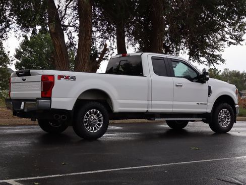 Used 2020 Ford F350 Lariat w/ Chrome Package AWD/4WD image 5