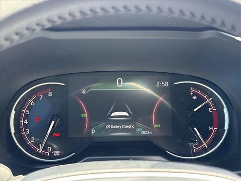 Used 2025 Toyota RAV4 XLE Premium FWD image 12