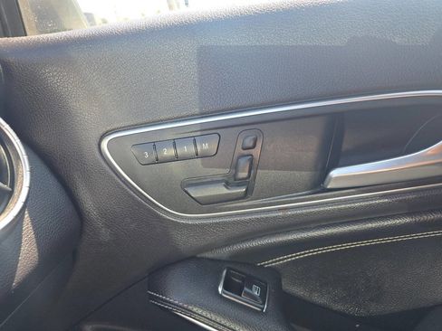 Used 2014 Mercedes-Benz CLA 250 w/ Premium 1 Package image 24