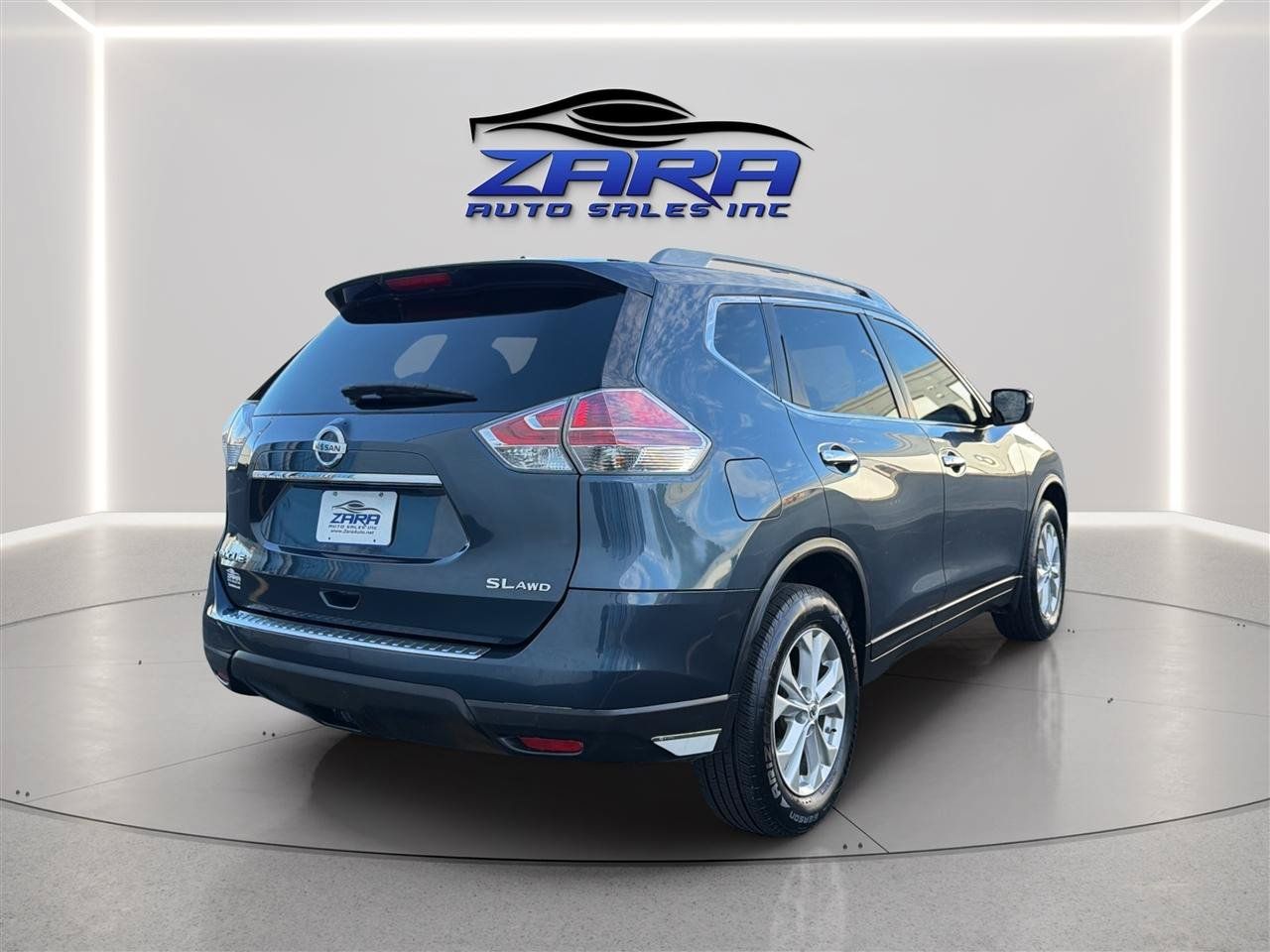 Used 2014 Nissan Rogue SV w/ SV Moonroof Package AWD/4WD image 7