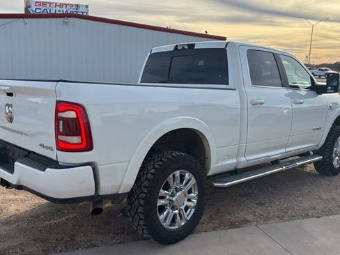 Used 2023 RAM 2500 Limited image 9