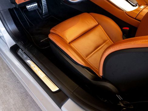 Used 2022 Mercedes-Benz SL 55 AMG 4MATIC image 16