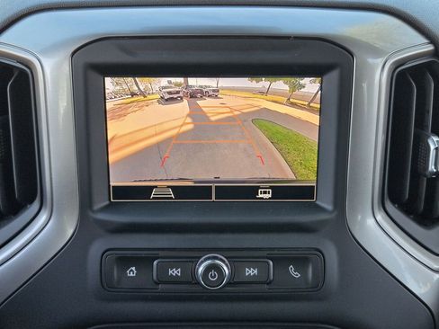 Used 2024 Chevrolet Silverado 1500 Custom Trail Boss w/ LPO, Dark Essentials Package image 15