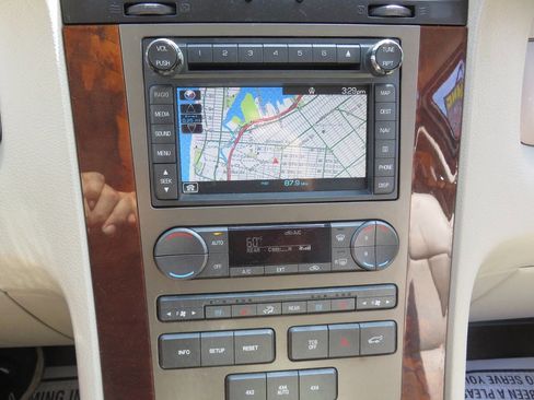 Used 2013 Lincoln Navigator L 4WD w/ HD Trailer Tow Pkg image 17