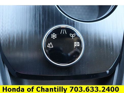 Used 2023 Nissan Rogue SV w/ SV Premium B Package image 20