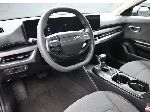 New 2026 Kia K4 FWD image 13