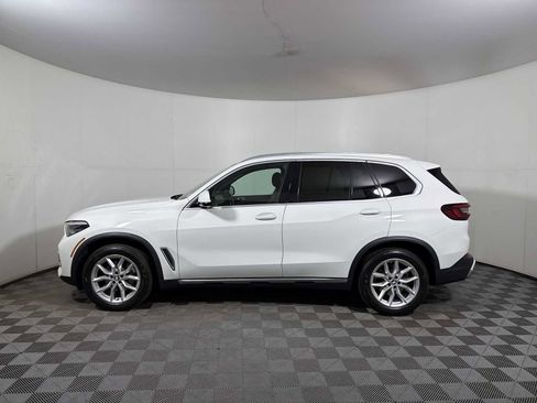 Certified 2023 BMW X5 xDrive40i w/ Premium Package AWD/4WD image 4