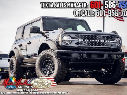 New 2026 Ford Bronco Badlands image 1