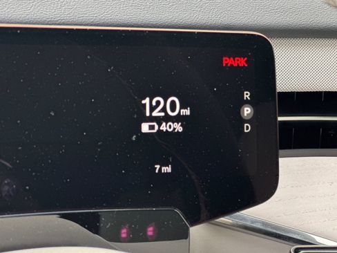 New 2025 Volvo EX90 Ultra image 30