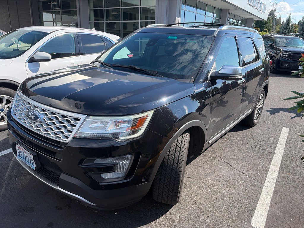 Used 2017 Ford Explorer Platinum AWD/4WD image 1