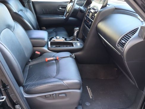 Used 2022 Nissan Armada SL w/ Midnight Edition Package RWD image 18
