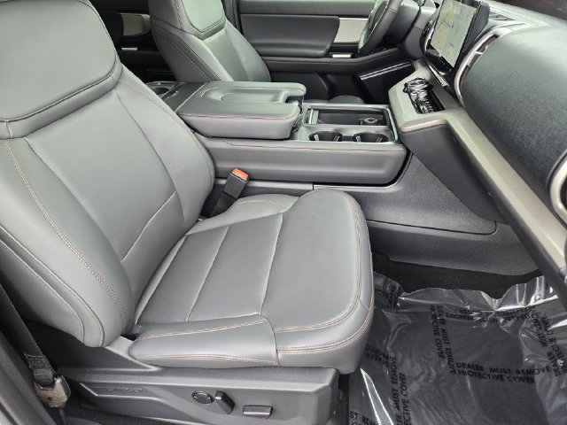 Certified 2025 Ford Expedition Active RWD image 14