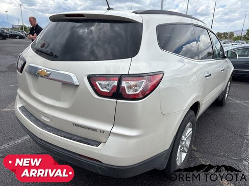 Used 2014 Chevrolet Traverse LT image 9