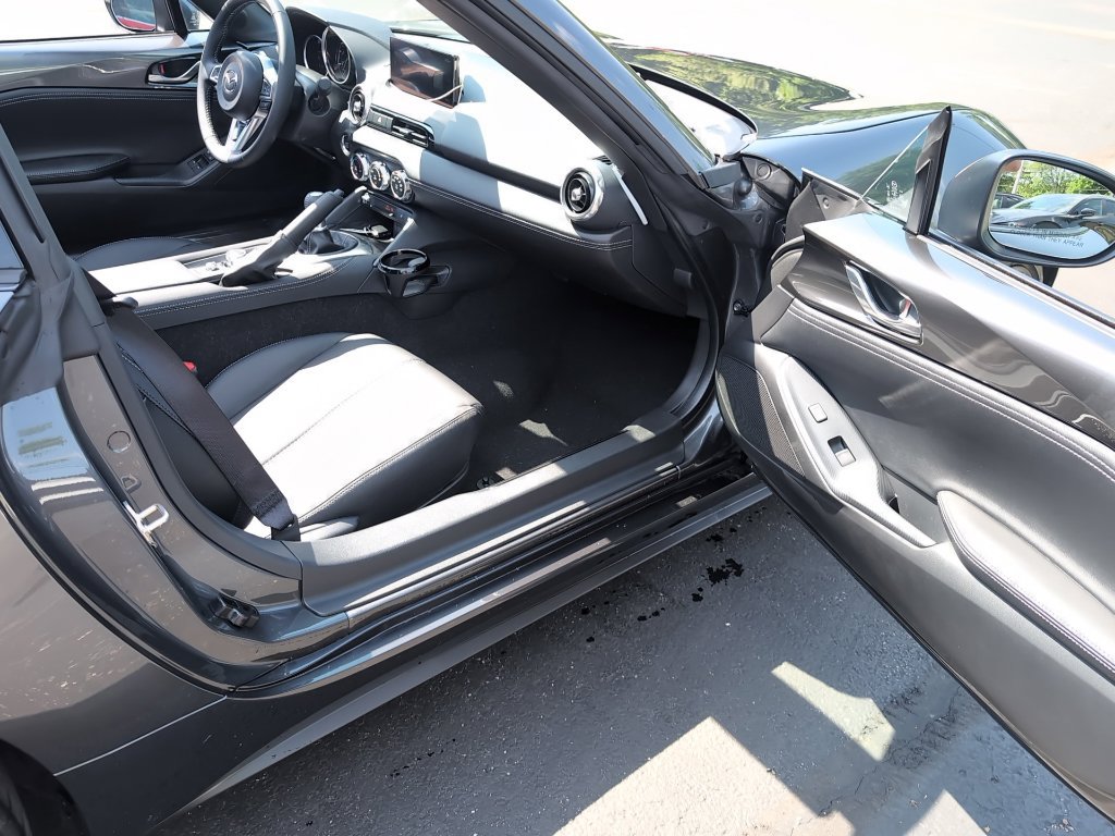 New 2026 MAZDA MX-5 Miata RF Grand Touring w/ Weather Package RWD image 8