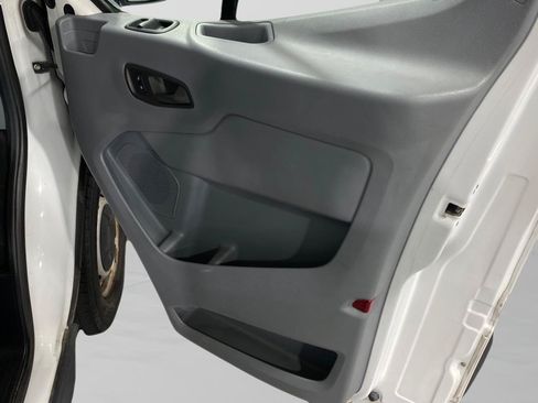 Used 2018 Ford Transit 250 130 Low Roof RWD image 25