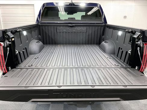 Used 2025 Toyota Tundra Limited AWD/4WD image 33