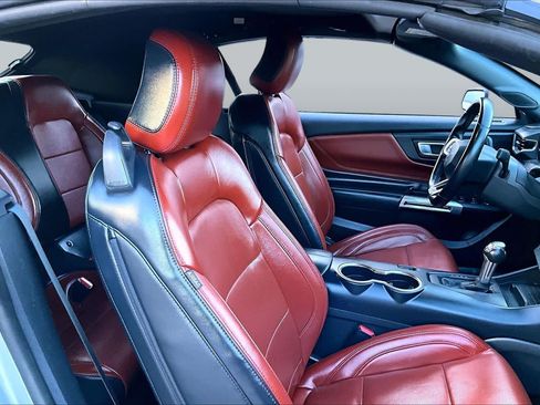Used 2024 Ford Mustang Premium RWD image 9