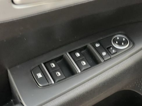 Certified 2023 Kia Forte LXS FWD image 11