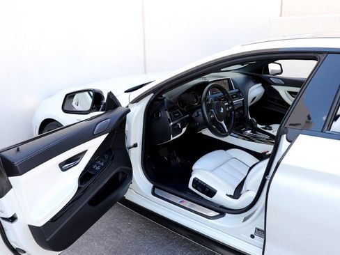 Used 2015 BMW 650i Gran Coupe xDrive w/ M Sport Edition AWD/4WD image 2