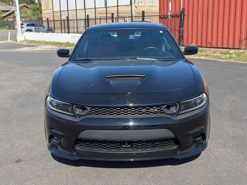 Used 2023 Dodge Charger Scat Pack w/ Plus Group RWD image 9