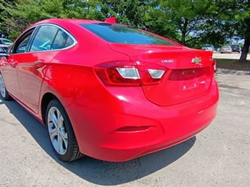 Used 2016 Chevrolet Cruze Premier FWD image 6