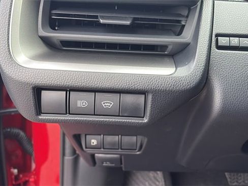 New 2026 Toyota Prius LE image 17