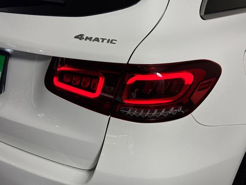 Used 2021 Mercedes-Benz GLC 300 4MATIC w/ AMG Line image 34