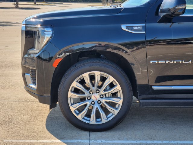 Used 2022 GMC Yukon Denali AWD/4WD image 8