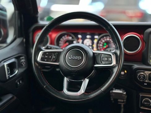 Used 2022 Jeep Gladiator Rubicon image 19