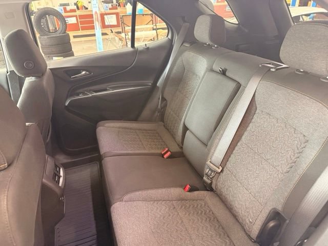 Used 2024 Chevrolet Equinox LT FWD image 21