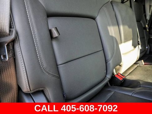 Used 2025 Chevrolet Silverado 3500 LTZ w/ LTZ Convenience Package AWD/4WD image 25