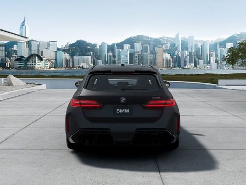 New 2027 BMW M5 Touring AWD/4WD image 5