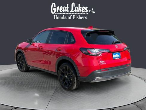 Used 2024 Honda HR-V Sport image 3