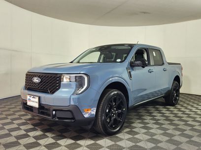 New 2026 Ford Maverick Lariat w/ Black Appearance Package