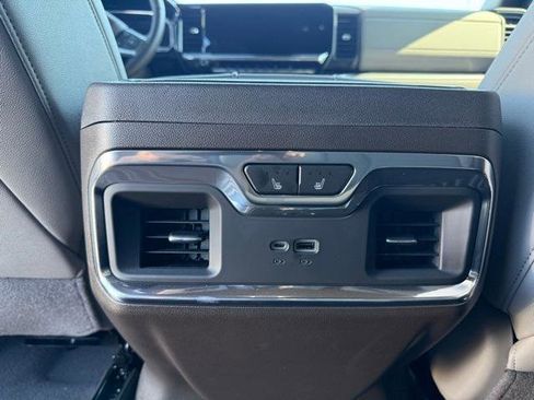 Used 2022 Chevrolet Silverado 1500 LTZ w/ LTZ Premium Texas Edition image 37