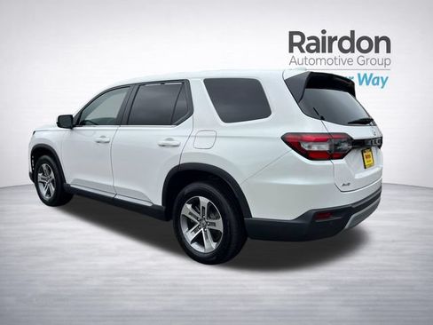 Used 2023 Honda Pilot EX-L image 5