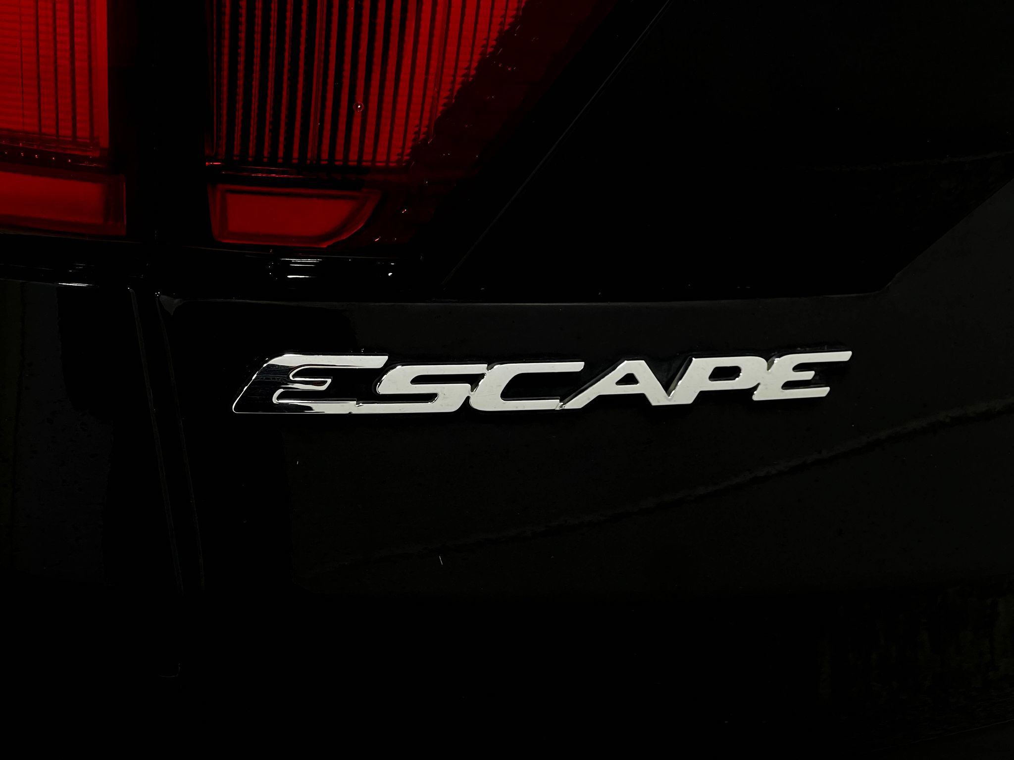 Used 2019 Ford Escape Titanium FWD image 39