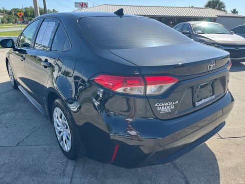 Used 2020 Toyota Corolla LE FWD image 5