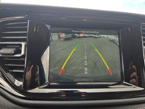 Used 2021 Dodge Durango SXT AWD/4WD image 22