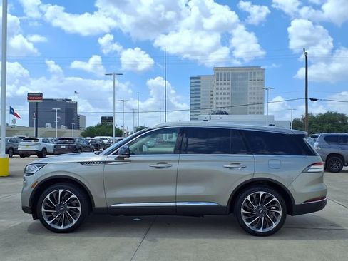 Certified 2023 Lincoln Aviator Reserve w/ Equipment Group 201A AWD/4WD image 24