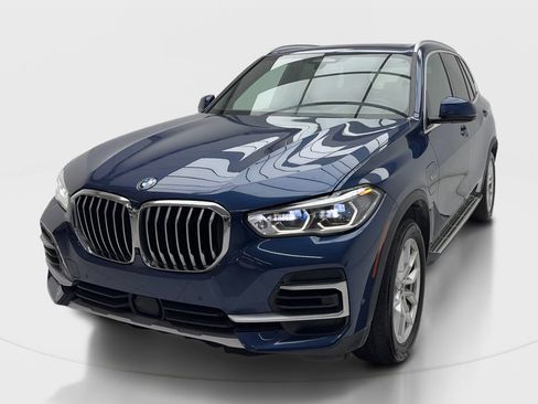 Used 2023 BMW X5 xDrive45e AWD/4WD image 4