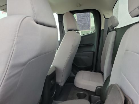 Used 2019 Chevrolet Colorado W/T w/ WT Convenience Package AWD/4WD image 14