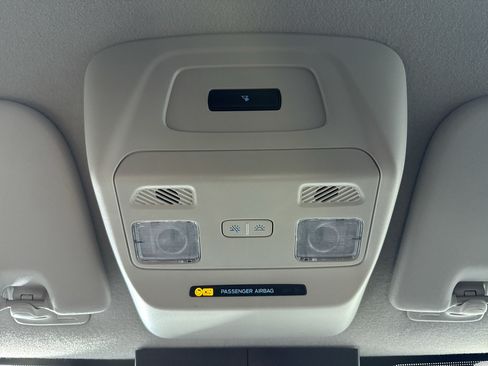 Used 2024 Ford Transit 250 Low Roof w/ Load Area Protection Package RWD image 28