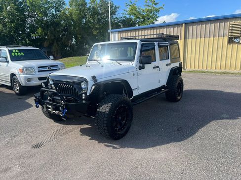Used 2015 Jeep Wrangler Unlimited Sport AWD/4WD image 2