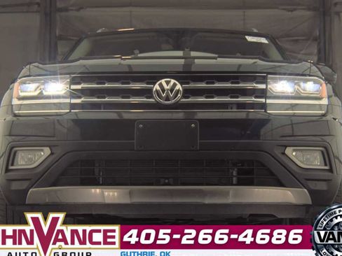 Used 2019 Volkswagen Atlas SEL Premium image 2