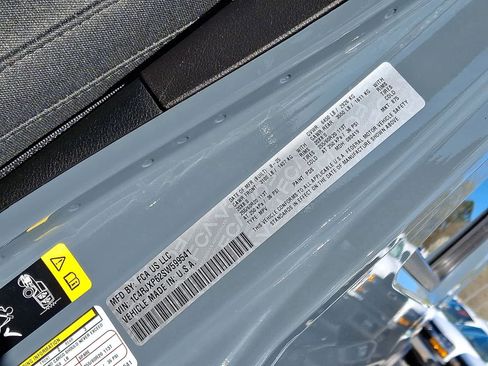 Used 2025 Jeep Wrangler Sahara w/ Safety Group image 38