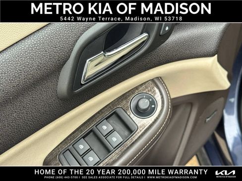 Used 2014 Chevrolet Malibu LT FWD image 11