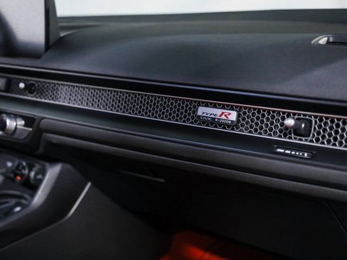 Used 2024 Honda Civic Type R image 32