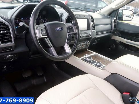 Used 2019 Ford Expedition Max Platinum image 13